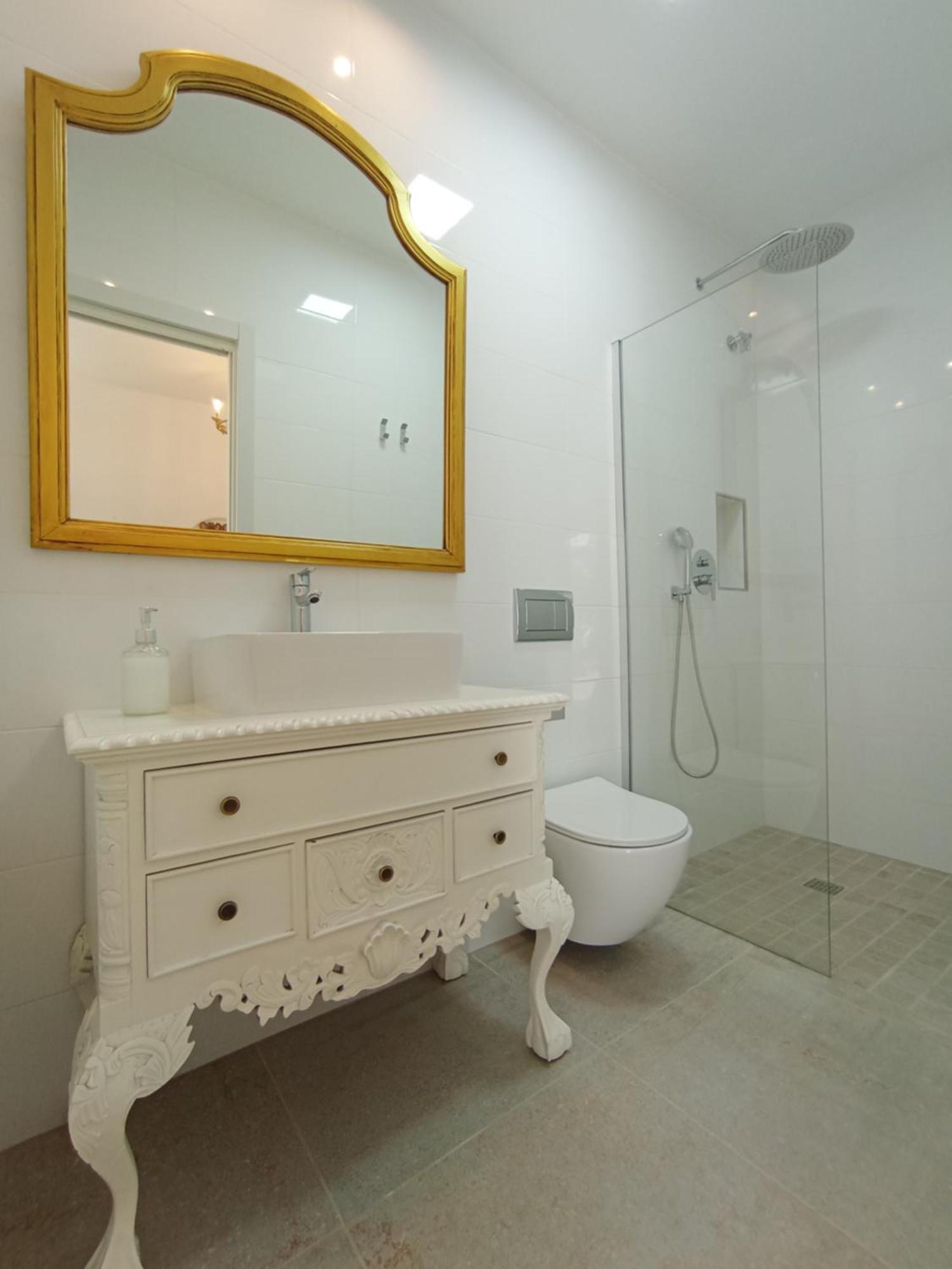 En Casa Miguel Homestay Caleta De Velez